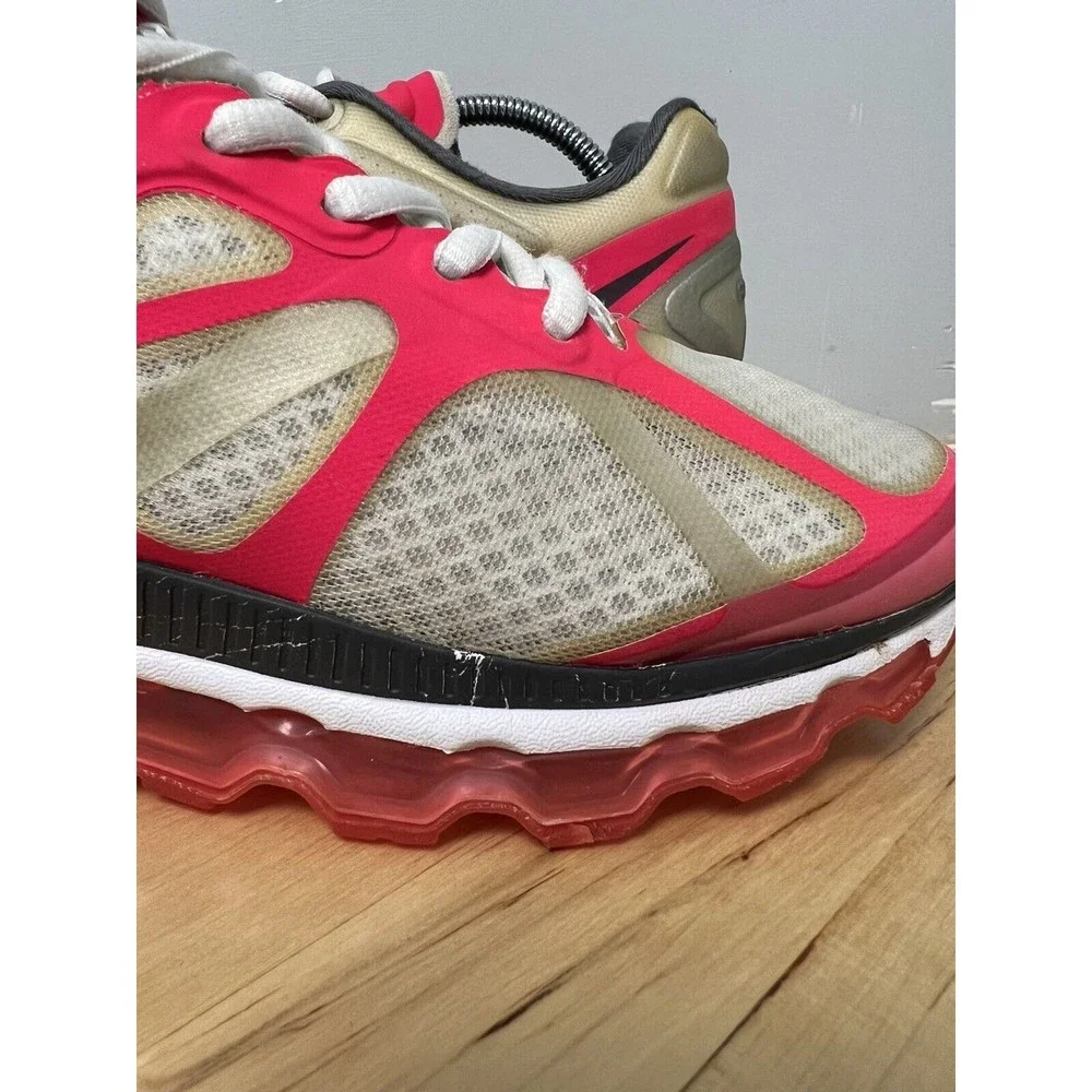 Nike women size